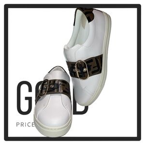 Fendi‎ Maxi Buckle white